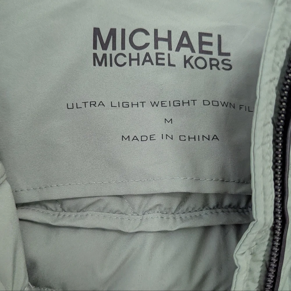 Michael Kors Ultra Light‎ Down Filled Puffer Coat Olive Green